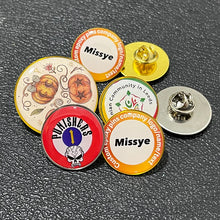 Load image into Gallery viewer, Shirley Custom epoxy domed pins personalized metal badges lapel pins pines metálicos